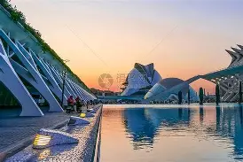 好博足球官网-瓦伦西亚训练开放日，赛前战术微调引欢呼，CBA常规赛在即，赛季目标并未改变