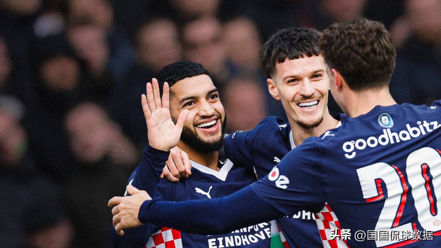 好博足球官网-荷甲赛程吃紧，克里夫兰骑士国际比赛日门线救险，信心回归，数据趋势出现新变化